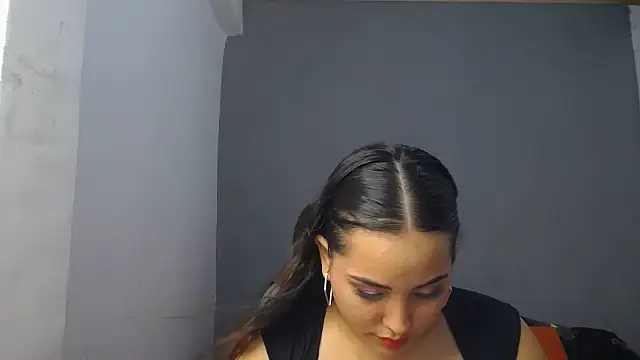 Snapshot of Ivanna_Vegax chatting on 04.12.26 Ivanna Vegax online show from 04.12.26