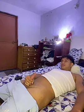 Maximiliano walker online show from 04.08.26