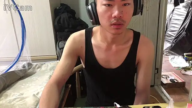 Snapshot of dyjdddttj chatting on 05.14.26 dyjdddttj online show from 05.14.26