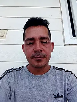 Snapshot of Gabriel_leon33 chatting on 06.04.26 Gabriel leon33 online show from 06.04.26