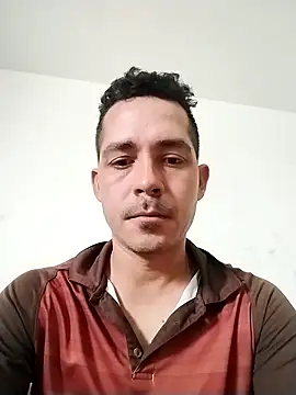 Snapshot of Gabriel_leon33 chatting on 06.06.26 Gabriel leon33 online show from 06.06.26