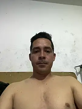 Snapshot of Gabriel_leon33 chatting on 06.22.26 Gabriel leon33 online show from 06.22.26