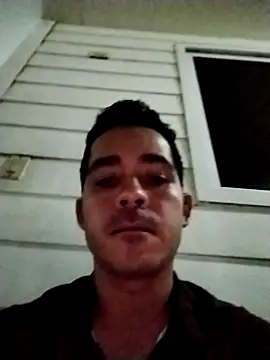 Snapshot of Gabriel_leon33 chatting on 06.24.26 Gabriel leon33 online show from 06.24.26