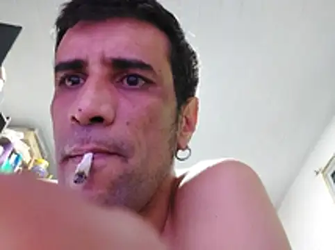 Snapshot of VladTepeslll chatting on 04.12.26 VladTepeslll online show from 04.12.26