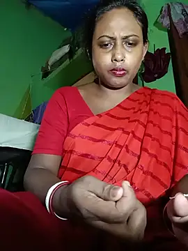 Snapshot of puja560 chatting on 05.25.26 puja560 online show from 05.25.26