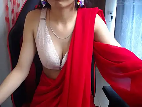 Snapshot of Sweety_piyu chatting on 04.02.26 Sweety piyu online show from 04.02.26