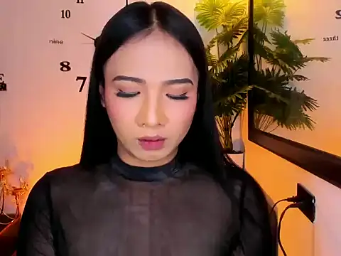 Snapshot of urasianhotfucker chatting on 03.24.26 urasianhotfucker online show from 03.24.26