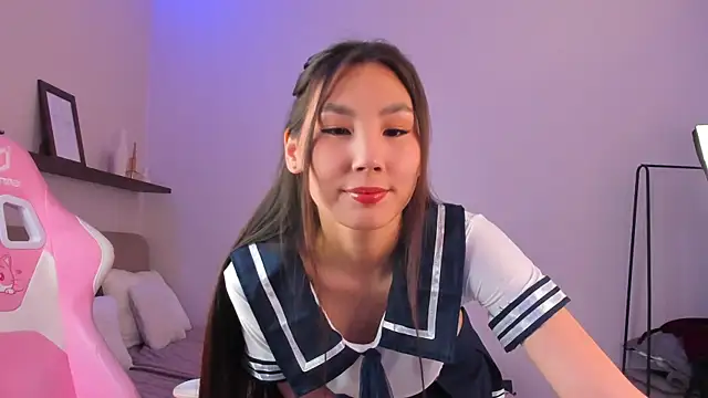 Snapshot of LexieLee chatting on 05.21.26 LexieLee online show from 05.21.26