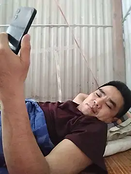 Snapshot of Tinh_love chatting on 07.20.26 Tinh love online show from 07.20.26
