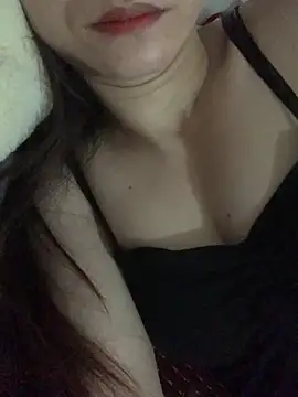 Snapshot of Nini-896 chatting on 04.02.26 Nini-896 online show from 04.02.26