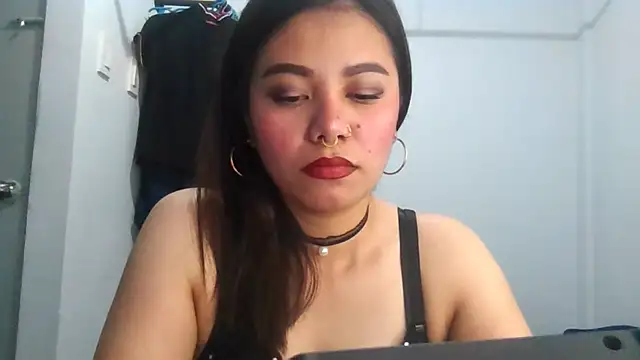 ShyShopia online show from 03.26.26