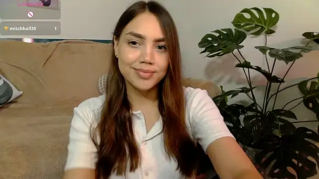 Snapshot of NebulaaHaven chatting on 04.28.26 NebulaaHaven online show from 04.28.26