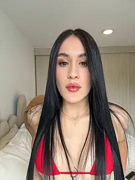Snapshot of SerenaFox_ chatting on 04.28.26 SerenaFox online show from 04.28.26