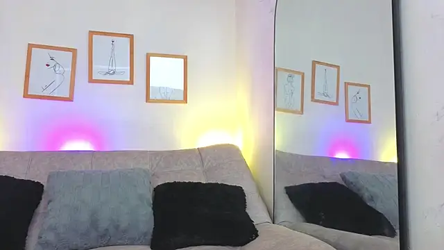 CharlotteCopper  online show from 05.03.26