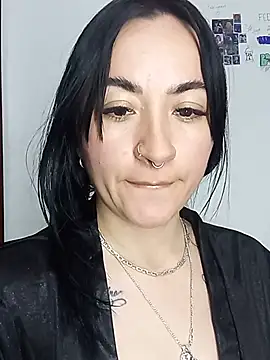 Snapshot of kimberly_peter chatting on 07.18.26 kimberly peter online show from 07.18.26