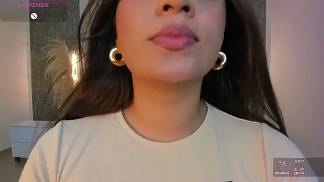 Snapshot of alana_dantes_ chatting on 04.20.26 alana dantes online show from 04.20.26