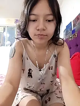 Snapshot of Ninffa_sweet21 chatting on 05.06.26 Ninffa sweet21 online show from 05.06.26