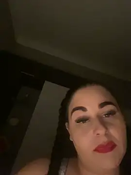 Szandra26 online show from 04.16.26