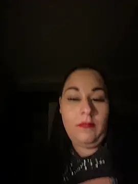 Snapshot of Szandra26 chatting on 04.23.26 Szandra26 online show from 04.23.26
