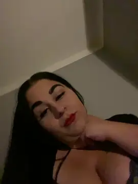 Snapshot of Szandra26 chatting on 05.14.26 Szandra26 online show from 05.14.26