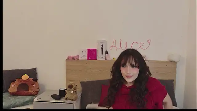 Snapshot of Sweet_Alice_S chatting on 07.07.26 Sweet Alice S online show from 07.07.26