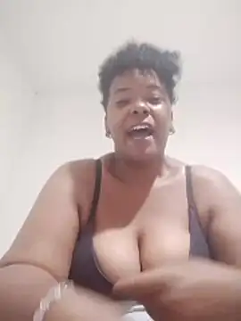 Snapshot of spider37 chatting on 05.19.26 spider37 online show from 05.19.26