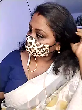 Snapshot of Tamil-Dhara chatting on 04.30.26 Tamil-Dhara online show from 04.30.26