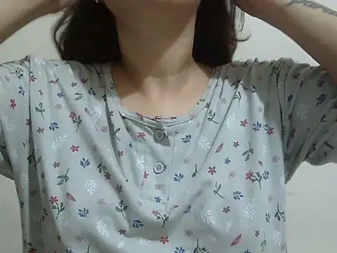 Snapshot of shivi_jaan chatting on 06.03.26 shivi jaan online show from 06.03.26