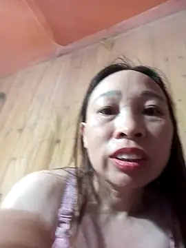 Snapshot of AnnieAngelxx chatting on 03.27.26 AnnieAngelxx online show from 03.27.26
