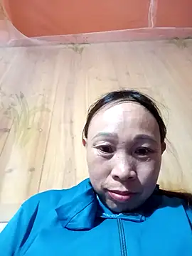 Snapshot of AnnieAngelxx chatting on 03.28.26 AnnieAngelxx online show from 03.28.26