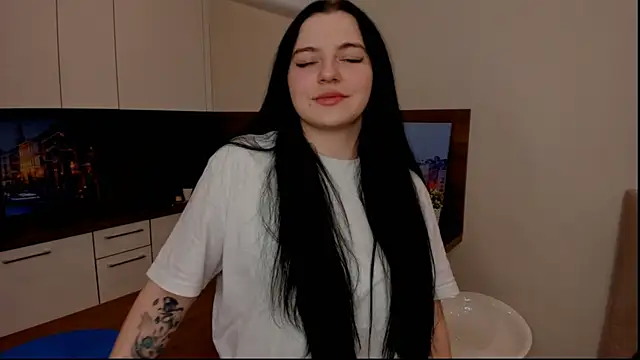 HloyaLarguza online show from 03.26.26