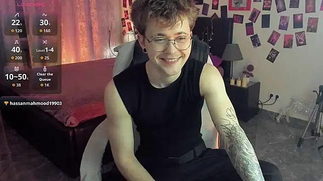 Snapshot of Thomas_Norton chatting on 03.25.26 Thomas Norton online show from 03.25.26