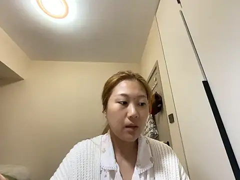 Snapshot of tutu512 chatting on 04.28.26 tutu512 online show from 04.28.26