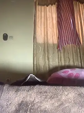 Snapshot of Mazekueen chatting on 03.26.26 Mazekueen online show from 03.26.26