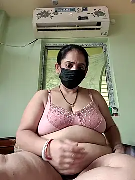 Snapshot of sonalidey5564 chatting on 04.28.26 sonalidey5564 online show from 04.28.26
