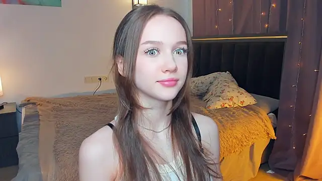 Snapshot of SharriSang chatting on 05.21.26 SharriSang online show from 05.21.26