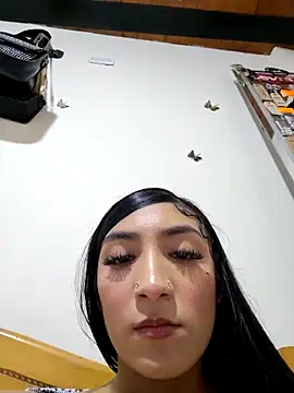 yvonne 1998 online show from 03.31.26