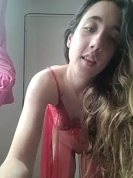 Snapshot of AlissonDavenport chatting on 04.12.26 AlissonDavenport online show from 04.12.26