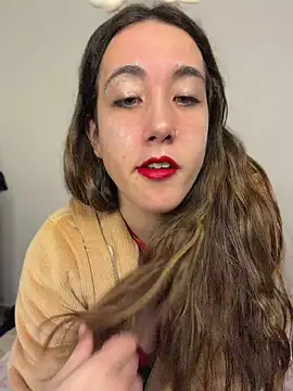 Snapshot of AlissonDavenport chatting on 05.12.26 AlissonDavenport online show from 05.12.26