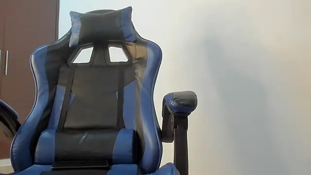 Snapshot of Milo_LatinBoy chatting on 03.26.26 Milo LatinBoy online show from 03.26.26