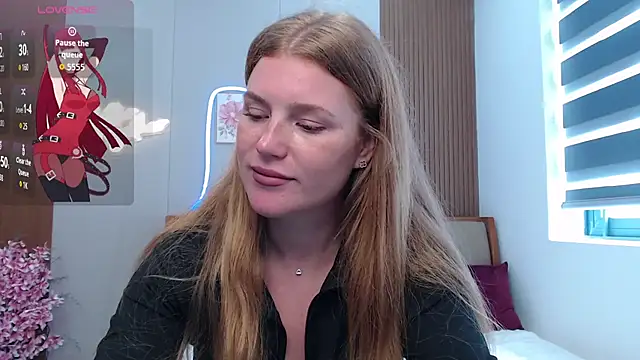 Snapshot of Carammelstorm chatting on 03.30.26 Carammelstorm online show from 03.30.26