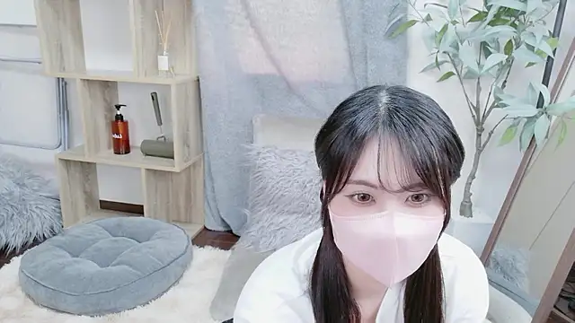 Snapshot of Reina_788 chatting on 05.26.26 Reina 788 online show from 05.26.26