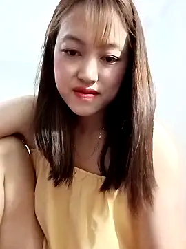 Snapshot of -Bitilu- chatting on 04.03.26 -Bitilu- online show from 04.03.26
