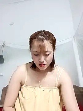 Snapshot of -Bitilu- chatting on 04.28.26 -Bitilu- online show from 04.28.26