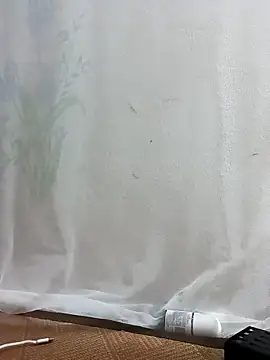 Snapshot of -Bitilu- chatting on 05.11.26 -Bitilu- online show from 05.11.26