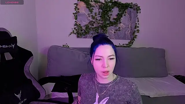 Snapshot of honey_cherrry chatting on 06.02.26 honey cherrry online show from 06.02.26