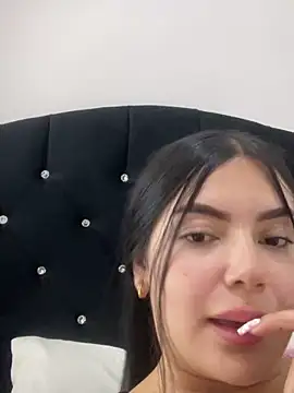 Snapshot of Cami_olarte chatting on 06.01.26 Cami olarte online show from 06.01.26