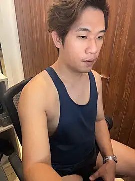 Snapshot of Titanryu chatting on 05.06.26 Titanryu online show from 05.06.26