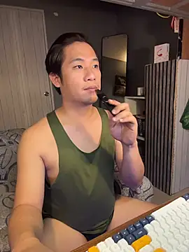 Snapshot of Titanryu chatting on 05.08.26 Titanryu online show from 05.08.26