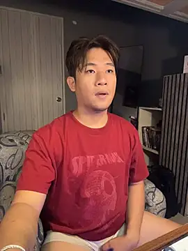Snapshot of Titanryu chatting on 05.16.26 Titanryu online show from 05.16.26